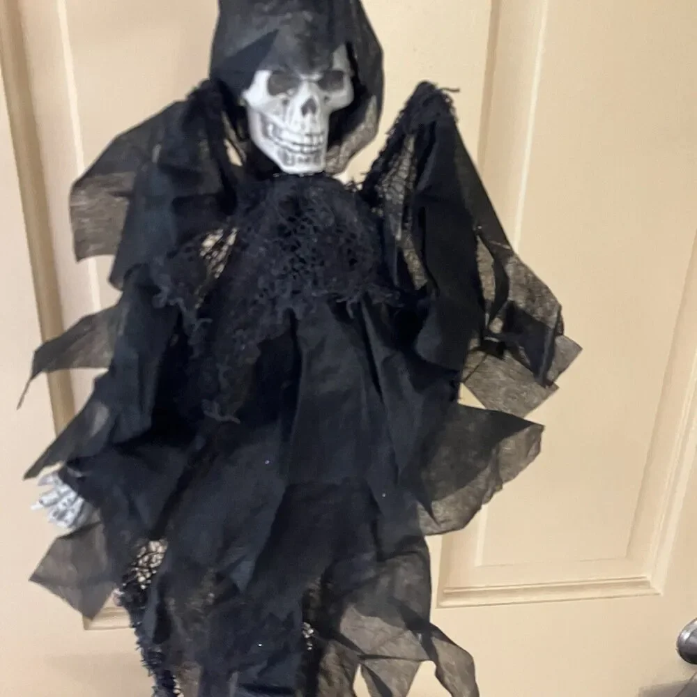 Lot Of 3 Hanging Halloween Decorations 1 Spooky Ghost And 2 Scary Skeletons